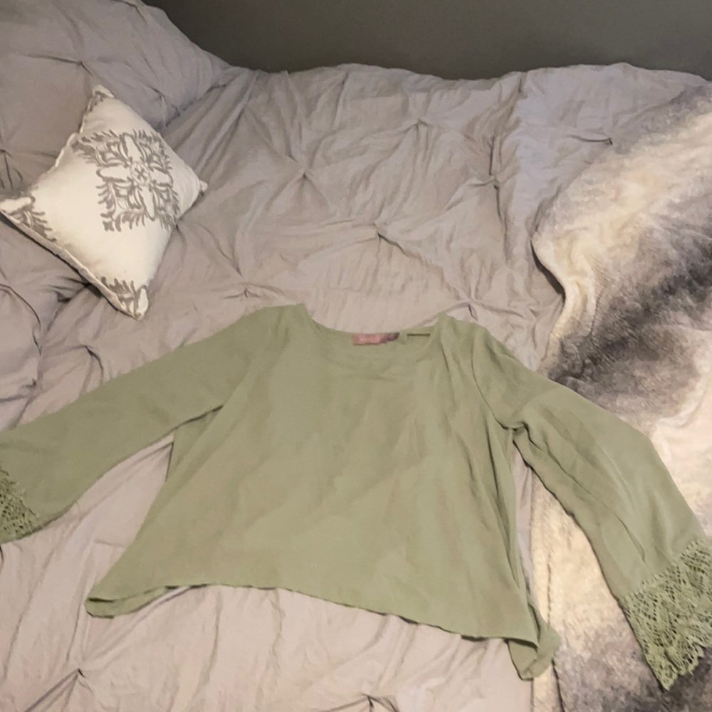 Green long sleeve with open back